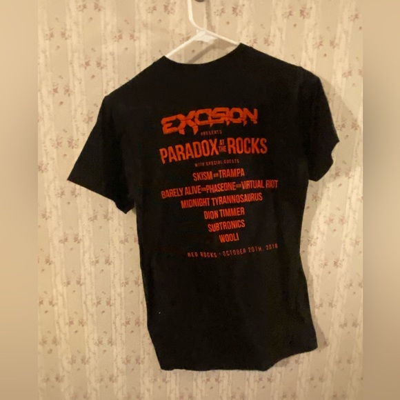Excision “Paradox on the rocks” tour tee - Picture 2 of 2